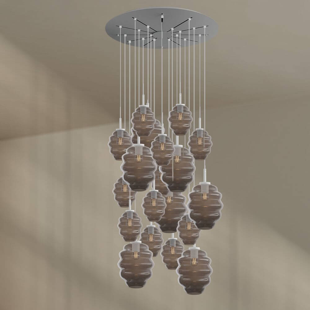 s.luce Echos Galerieleuchte 20-flammig Ø 120cm Baldachin Ø 18/25cm mit strukturierten Glaskörpern.