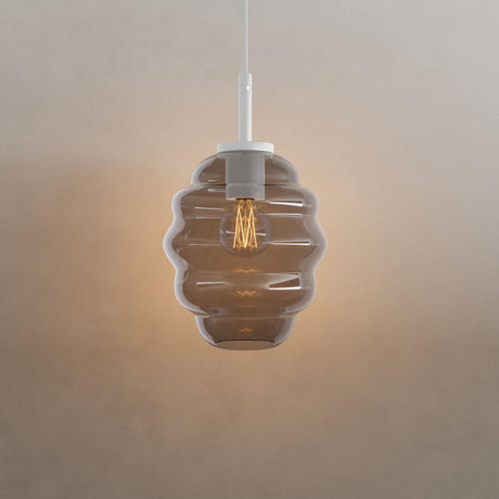 s.luce Echos Glas-Hängelampe Aufhängung 150cm Weiß mit strukturierter Glasform und warmem Licht