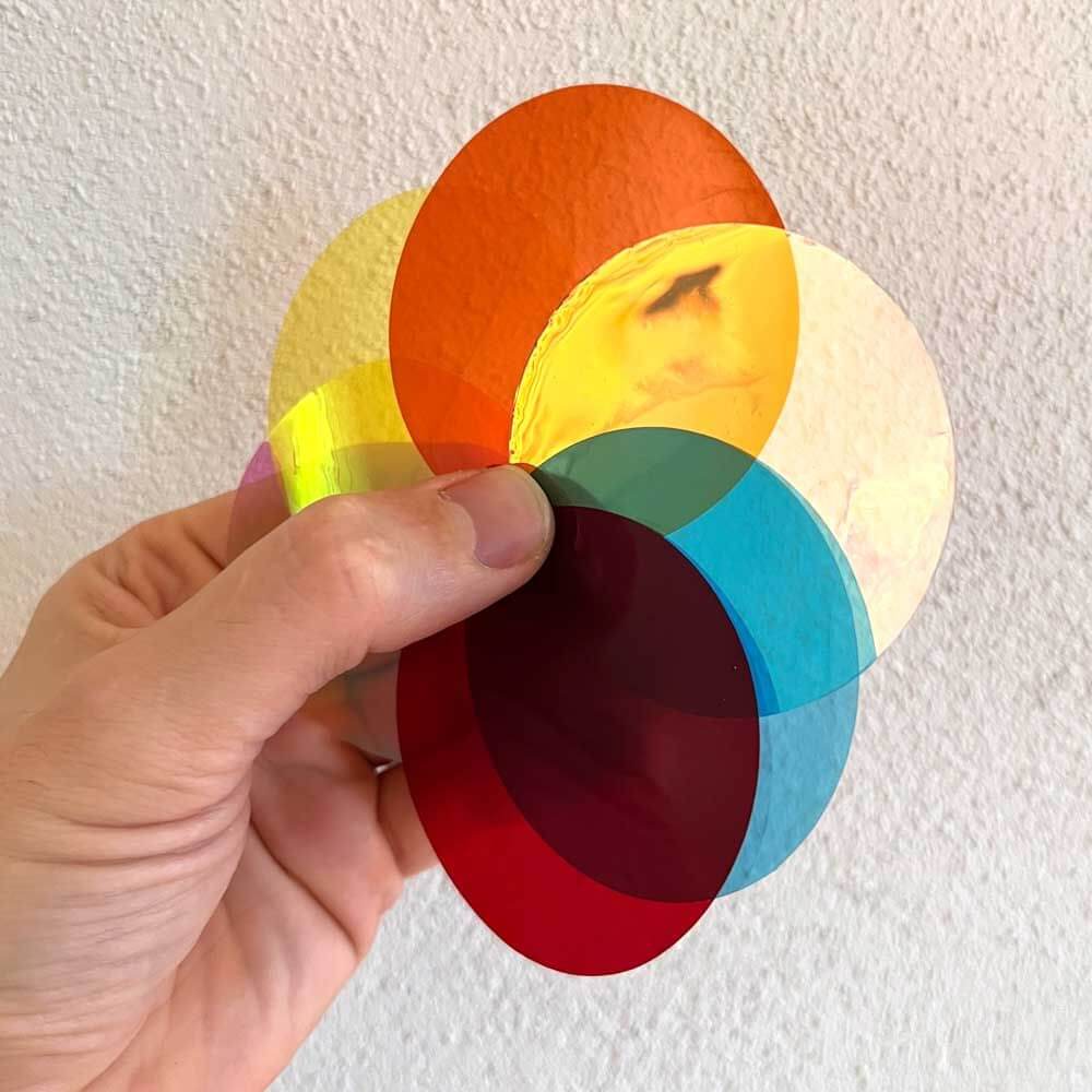 s.luce Farbfilter passend zur Beam-Serie in verschiedenen Farben für Wandleuchten, Hängeleuchten und Deckenleuchten.