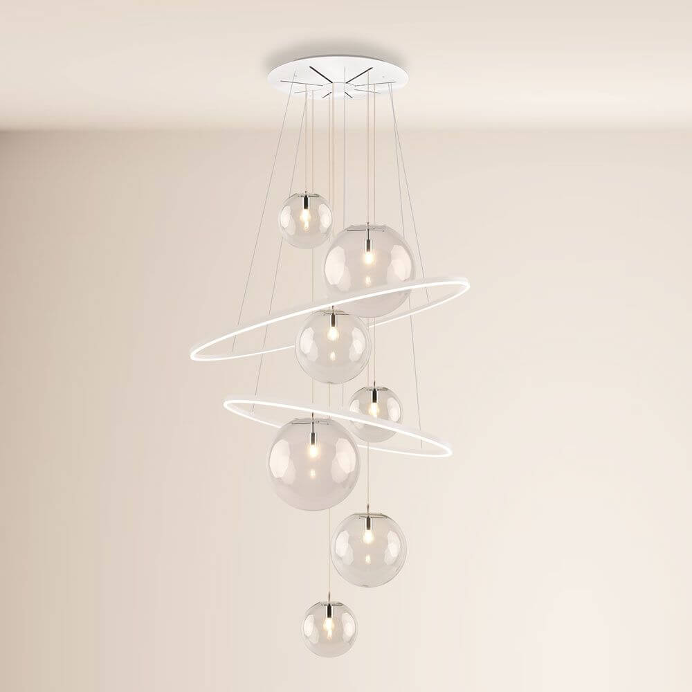 s.luce Galaxy XXL LED Galerielampe mit 8 Glas-Kugeln und Ringen in modernem Design, perfekt für stilvolle Räume.