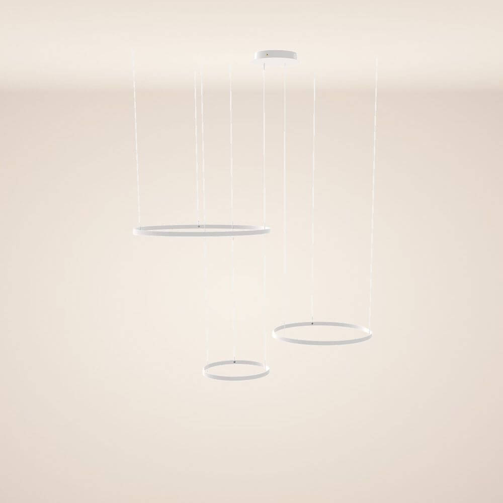 s.luce Lampa wisząca LED Ring 3-płomienna ekscentryczna w eleganckiej lampie wiszącej z trzema pierścieniami, idealna do oświetlenia stołu.