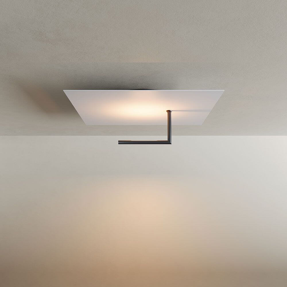 s.luce LED Wand- und Deckenlampe Edge in modernem Design mit klarem Licht auf einer minimalistischen Decke.