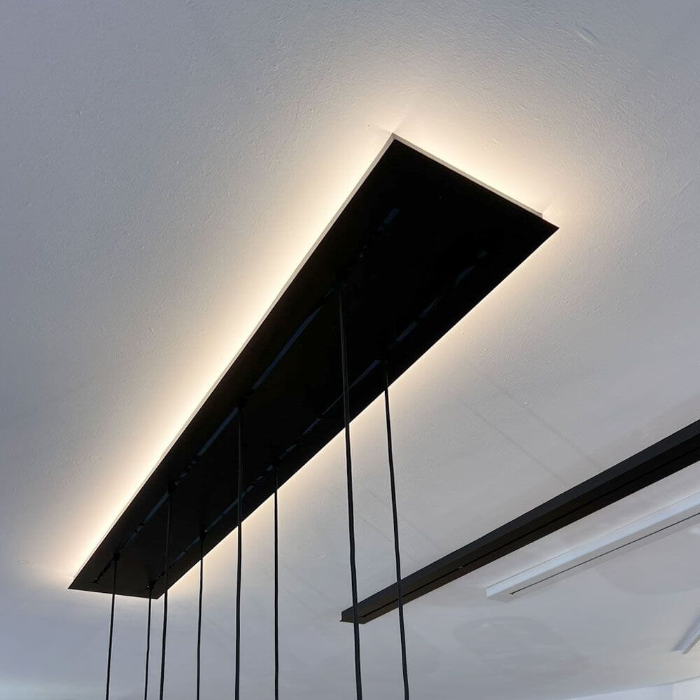 s.luce Módulo de viga con dosel rectangular con suave iluminación LED, diseño moderno para espacios elegantes.
