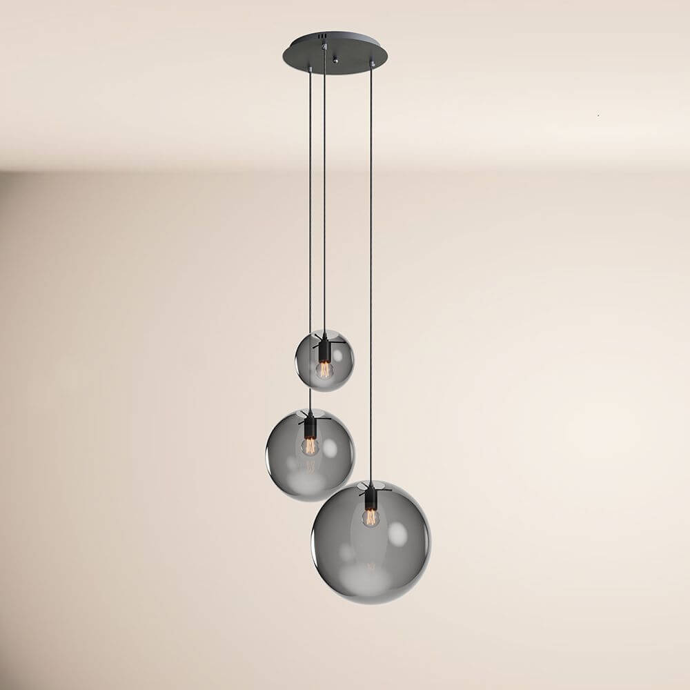 s.luce Orb 3-lamps Galerielamp Modular met elegante glazen bollen in verschillende maten.