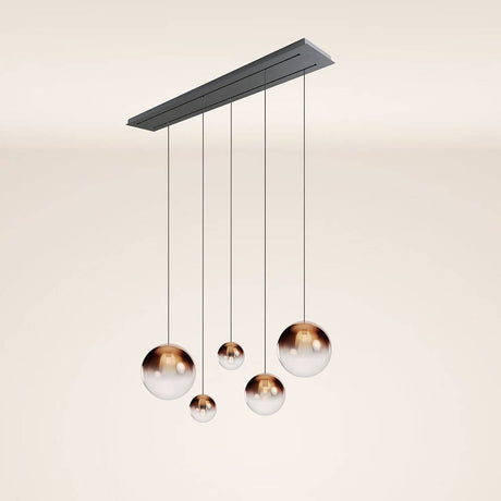 s.luce Orb 5-flammige Esstischlampe 2-reihig 160cm in eleganter, modernem Design mit Glaskugeln.