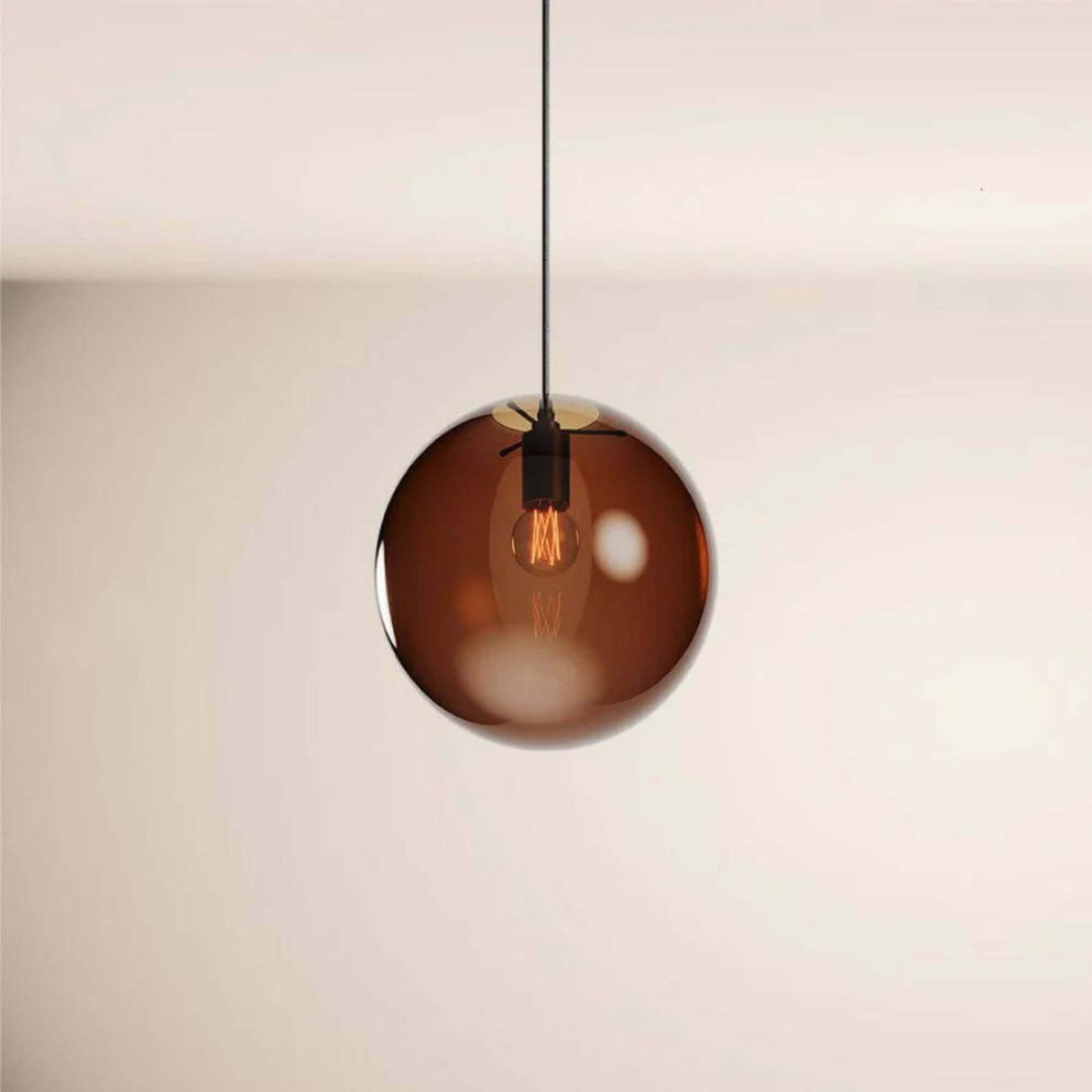 s.luce Orb Cluster Glas-Pendelampe 13-flammig 13x30cm mit brauner Glaskugel, Eleganz für Wohnzimmer und Esstisch.