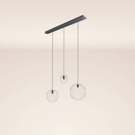 s.luce Orb Esstisch-Hängelampe 3-flammig 120cm Ø 20/30/40 mit modernen Glaskugeln und schickem Design.