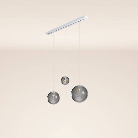 s.luce Orb Esstisch-Hängelampe 3-flammig 120cm Ø 20/30/40 mit eleganten Glaskugeln