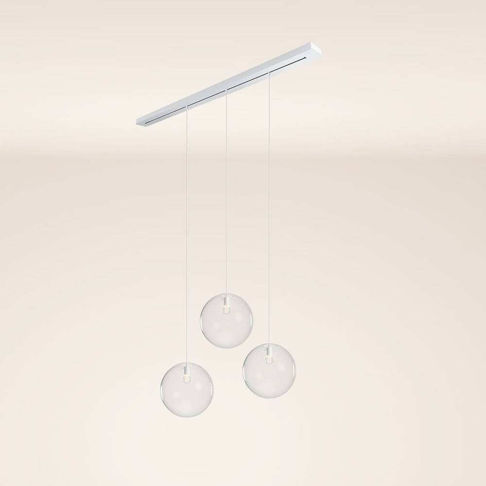 s.luce Orb Esstischleuchte 3-flammig 160cm Ø 3x40 mit drei Glaskugeln im minimalistischen Design.