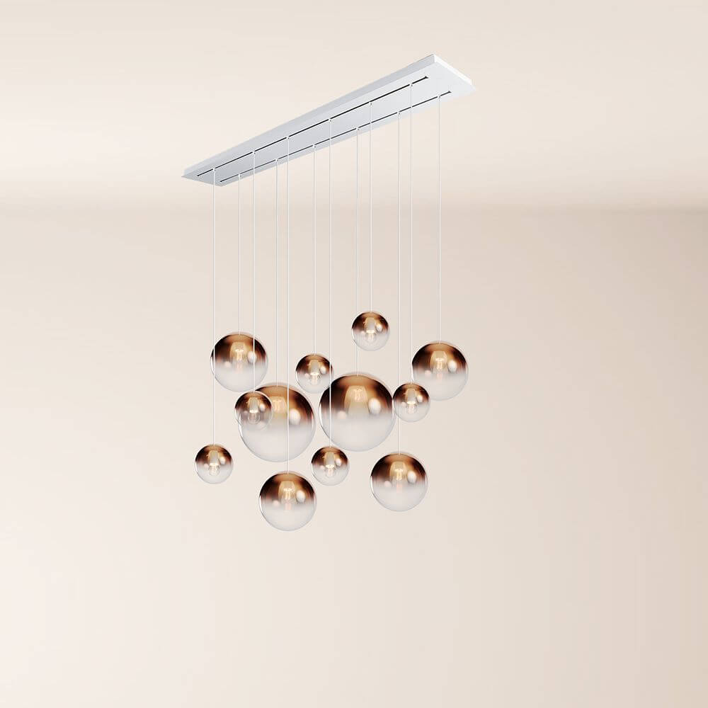 s.luce Orb Esszimmerlampe 12-flammig 160cm 2-reihig mit eleganten, schimmernden Kugeln im modernen Design.