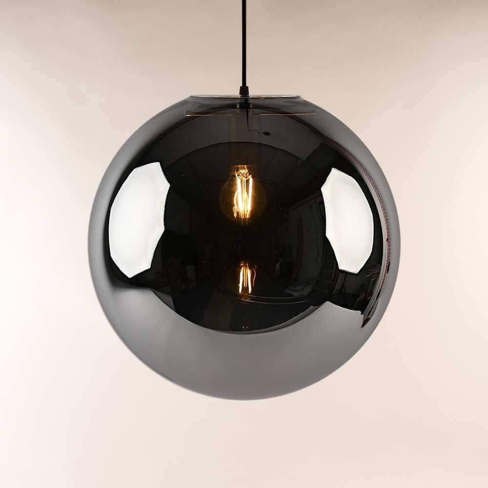 s.luce Orb Glaskugel Galerieleuchte 5m Abhängung in modernem Design mit schwarzer Glasoberfläche.