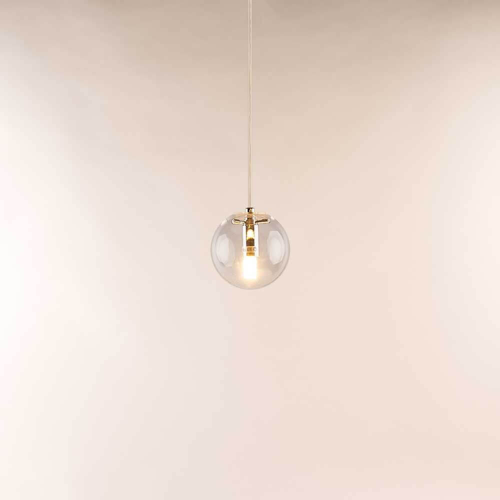 s.luce Orb Glaskugel Galerieleuchte 5m Abhängung in klar, schwebend und modern.