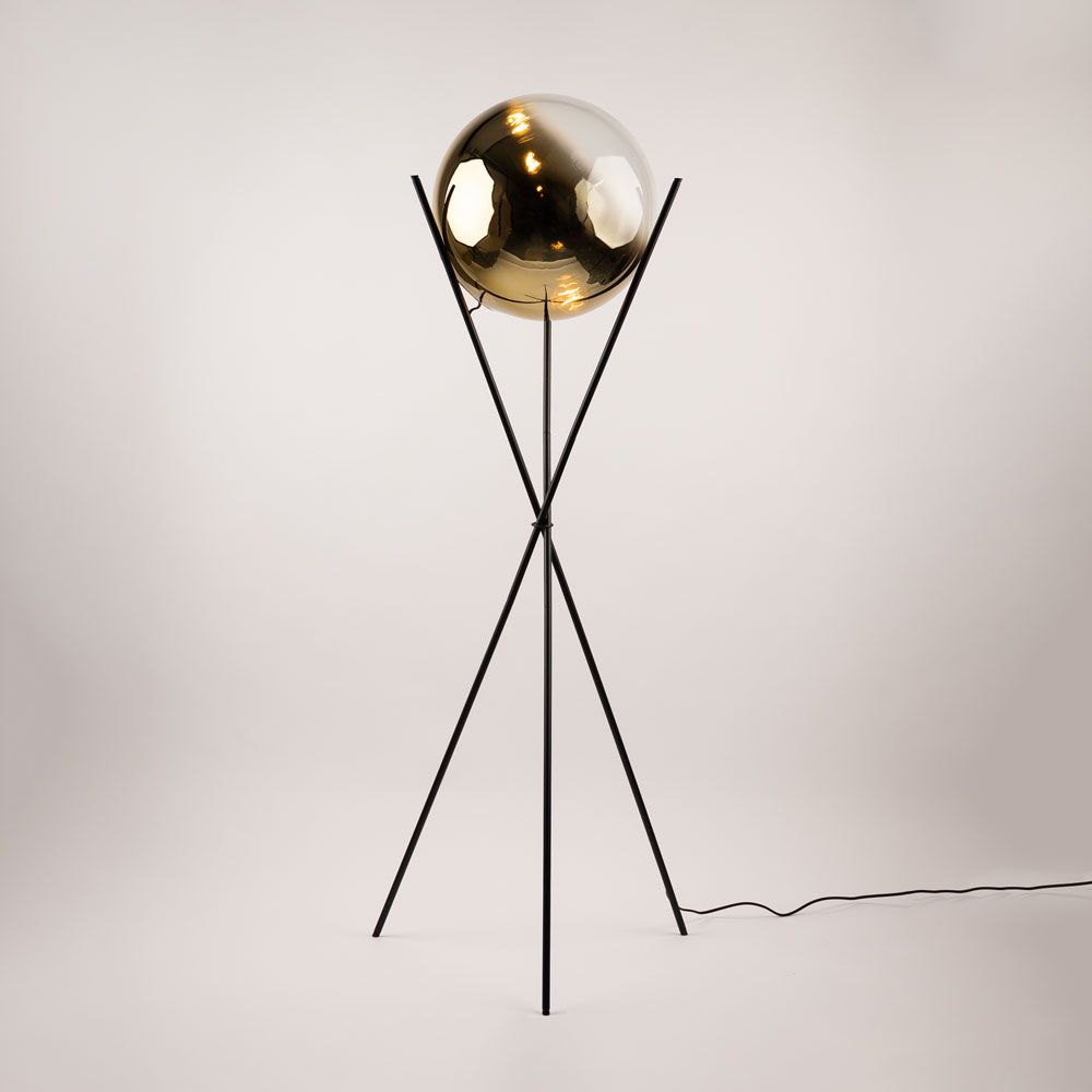 s.luce Orb Axis gulvlampe med glaskugle på stativ 160 cm