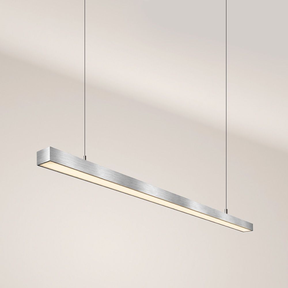s.luce Lampe linéaire LED Oris, lampe suspendue de bureau XL sur mesure 2700K au design stylé et à la finition de haute qualité.