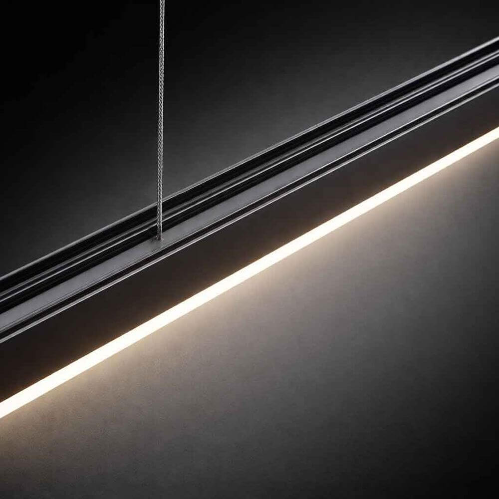 s.luce Oris LED-linielampe Kontor-hængelampe XL efter mål 4000K i moderne udførelse.