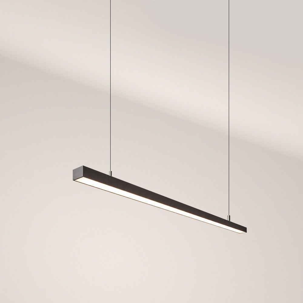 s.luce Oris LED-Linienleuchte Büro-Pendellampe XL nach Maß 4000K in modernem Design, elegant hängend.