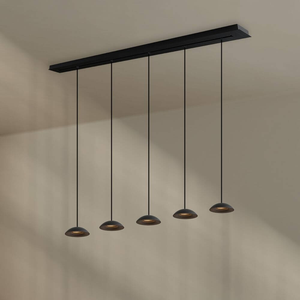 s.luce Santa Air LED Esstisch-Hängeleuchte 5-flammig 160cm mit minimalistischem Design und stufenlos dimmbarem Licht.