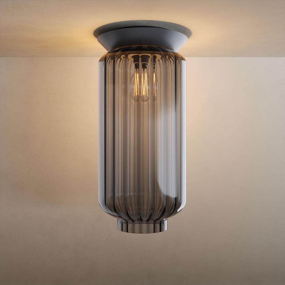 s.luce Velo Glas-Deckenleuchte E27 in Rauchglas-Design, elegant und stilvoll für jedes Zimmer.