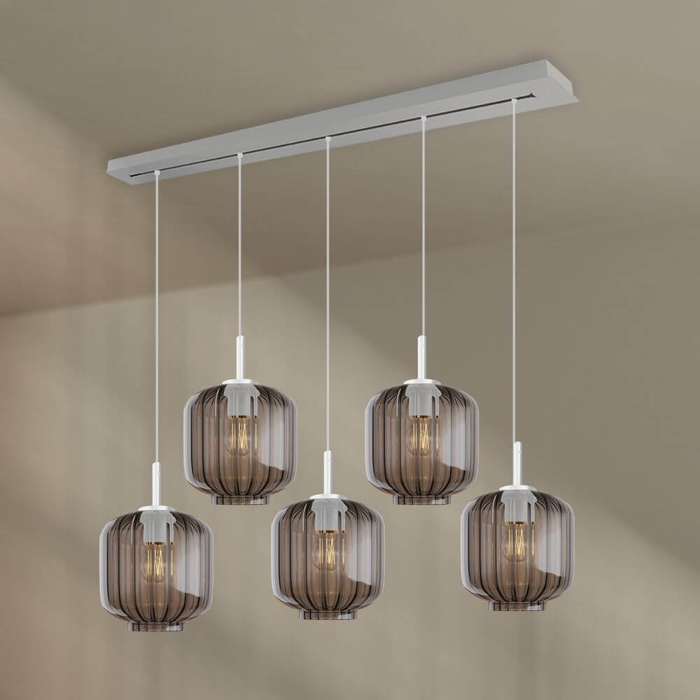 s.luce Velo Esstischlampe 5-flammig 160cm Baldachin Ø 20cm mit 5 eleganten Glasleuchten in modernem Design.