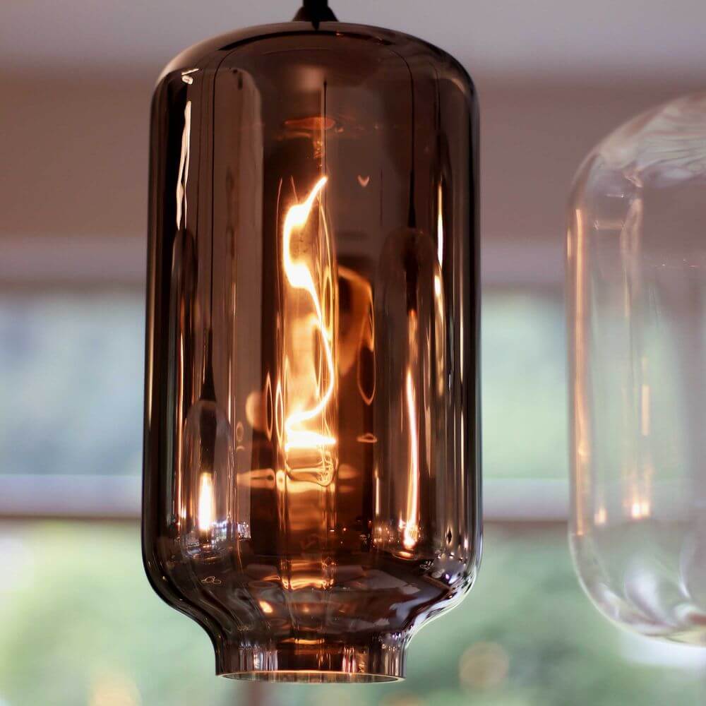 s.luce Velo Galerie Glas-Pendelleuchte Aufhängung 500cm Schwarz mit elegantem, transparenter Glaskörper.