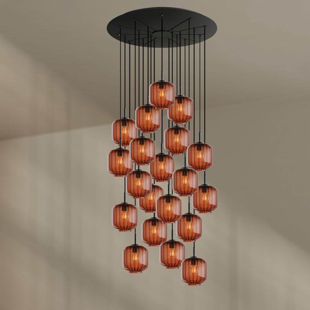 s.luce Velo Galerieleuchte 20-flammig Ø 120cm Baldachin Ø 20cm hängend mit eleganten Glas-Pendelleuchten.