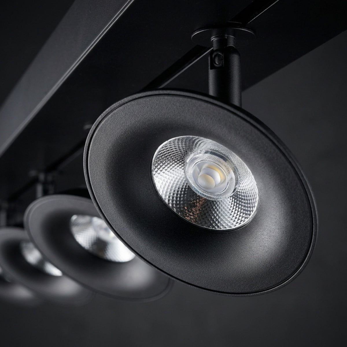 s.luce Santa Neo Modular LED-spot og stråler