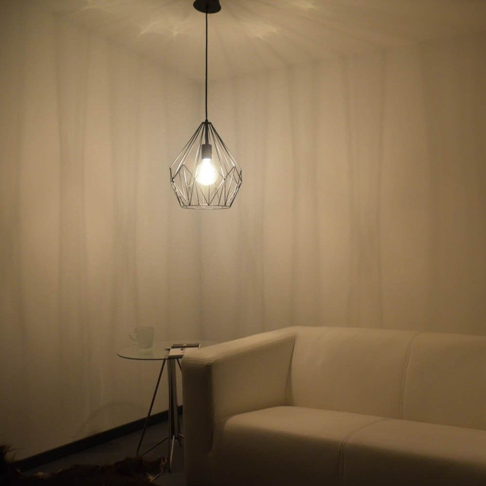 Vintage Hängeleuchte Ø 31cm in Schwarz, stilvolles Lichtdesign für modernes Wohnen.