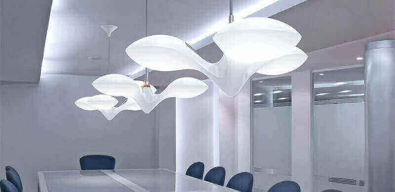 Hängelampen im modernen Büro, Qualität „Made in Germany“ – Deutsche Leuchten bei skapetze®