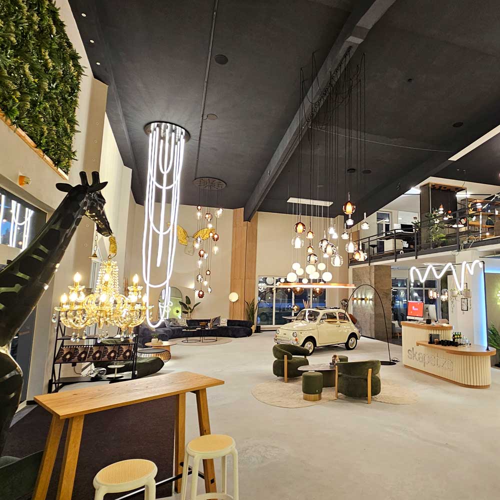articles/leuchten-showroom.jpg