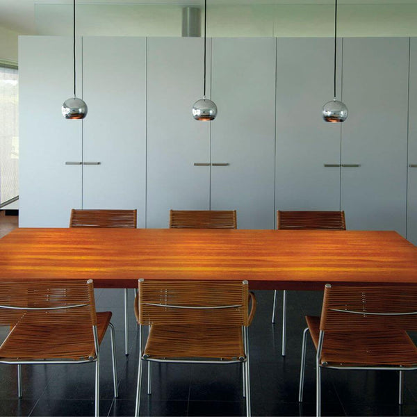 Light Eye Pendelleuchte chrom GU10 max. 75W, moderne Pendelleuchte in Chrom über Esstisch im Designraum