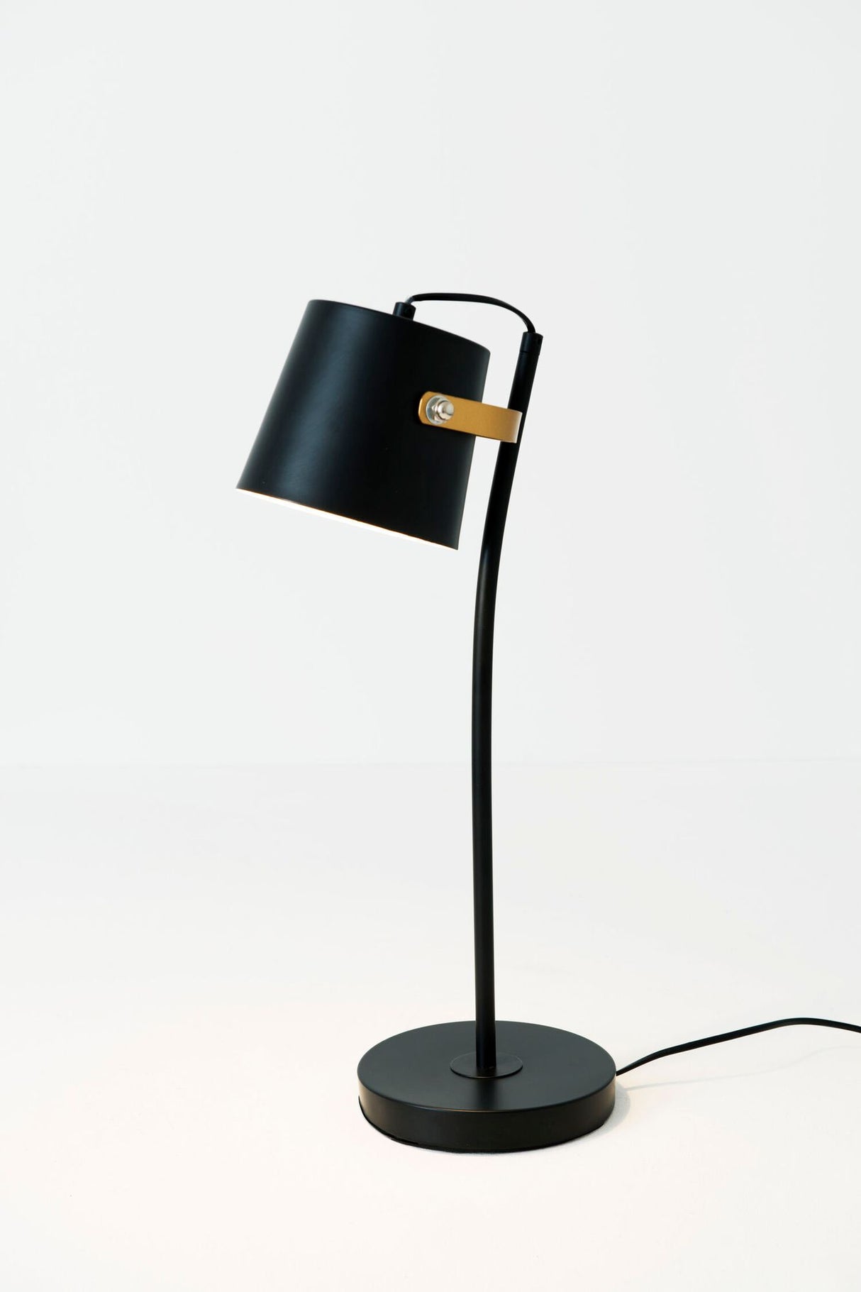 Lampada da tavolo Esperto con paralume rotondo 14x20 cm oro 