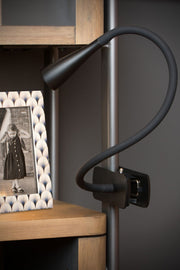 LED-Klemmleuchte Zozy mit Touchdimmer und flexiblem Arm Schwarz (3)