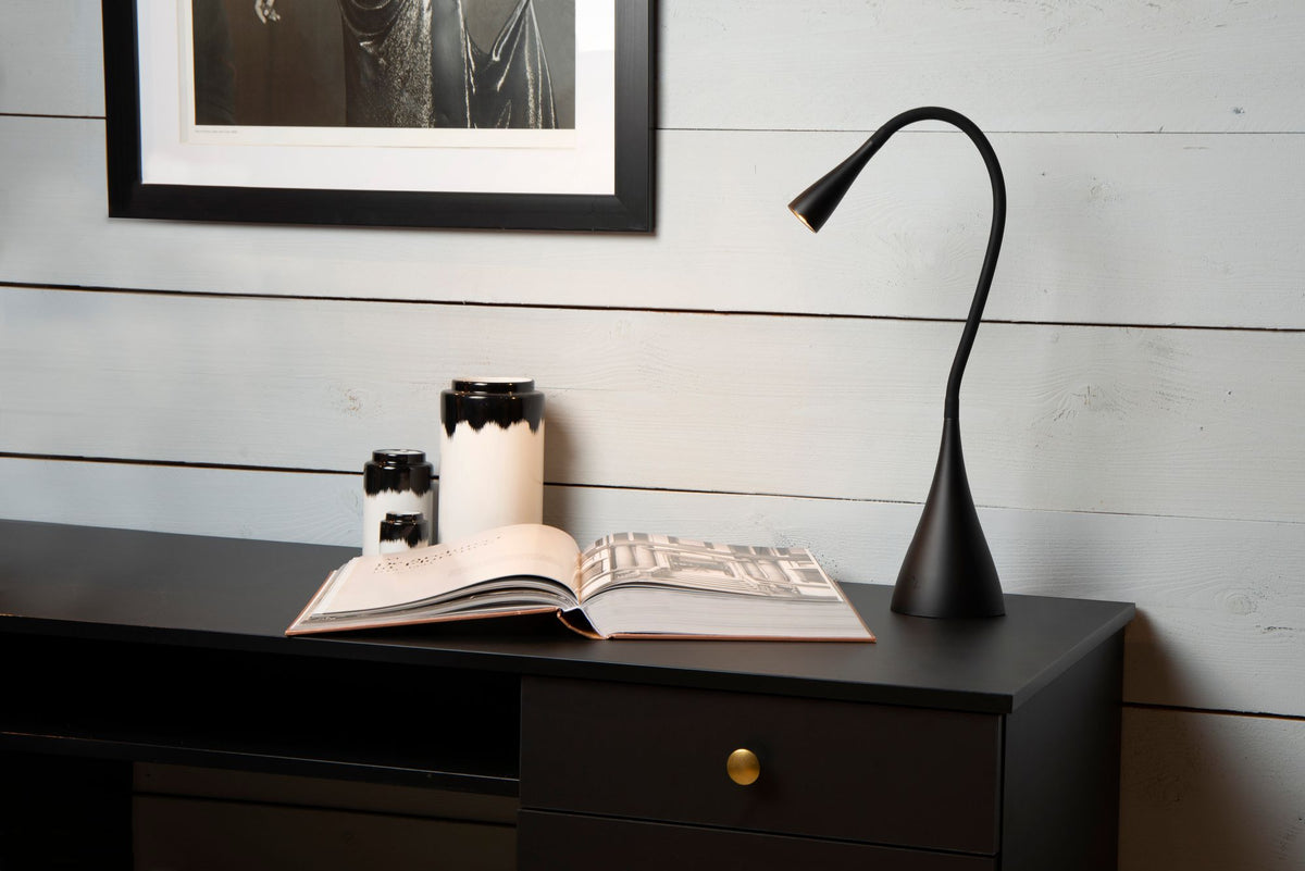 LED-Schreibtischleuchte Zozy mit Touchdimmer Schwarz (2)