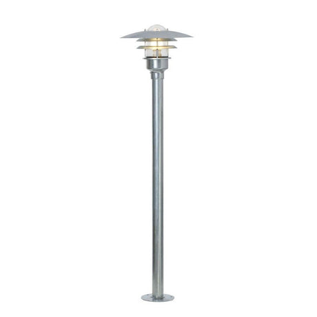 LØnstrup 32 Außen-Stehleuchte Zink in klassischem Design aus verzinktem Stahl für den Garten.