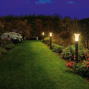 Alpa Cone 100 Stehleuchte Steingrau E27 ESL max. 24W IP55 im Gartenweg mit Außenbeleuchtung