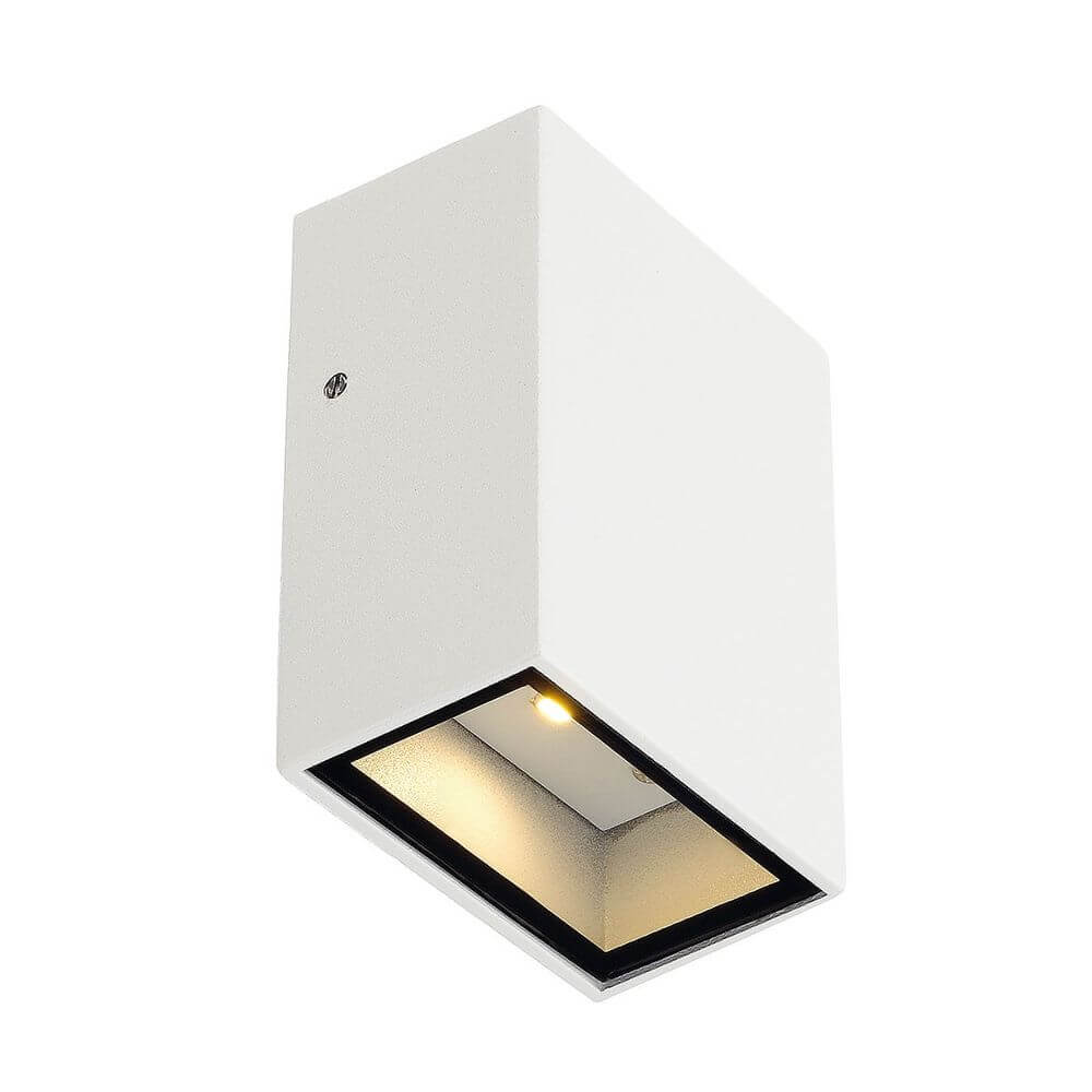 Quad 1 Wandleuchte eckig weiß LED 1x3W 3000K mit warmweißer PowerLED für den Außenbereich.