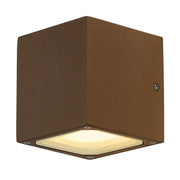 SITRA CUBE væglampe rustfarvet GX53 max. 9w i terningform med OP/NED lyskegler og IP44 Beskyttelsesklasse.