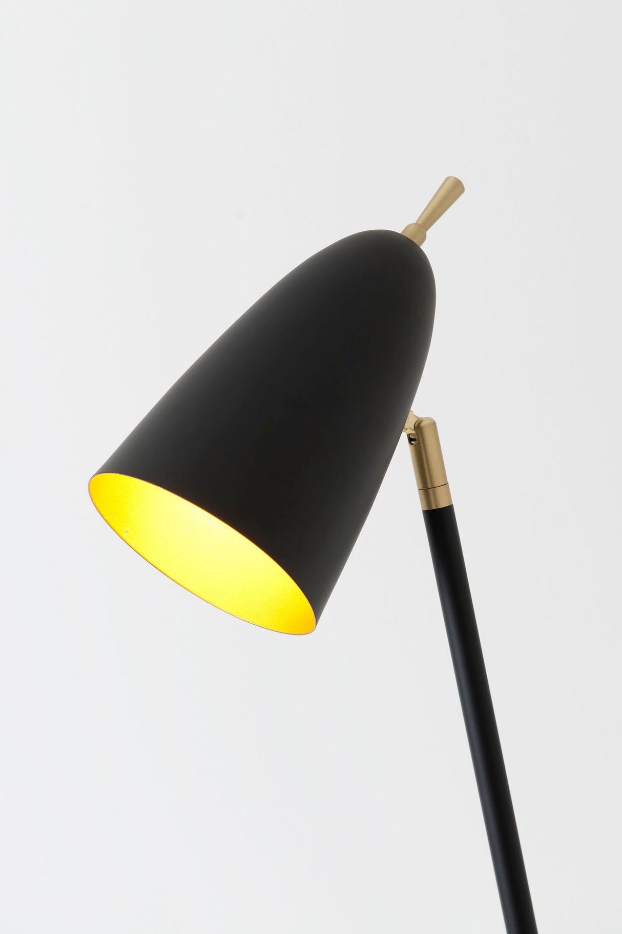 Lampada da terra Obelisco con paralume rotondo 152 cm oro 