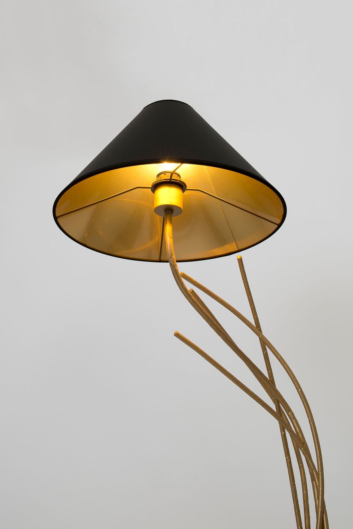 Stehlampe Ischia mit Schirm Rund 139 cm