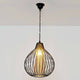 Pendelleuchte Capello Eisen Schwarz-Gold mit geflochtenem Design und warmem Licht.
