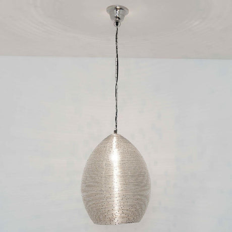 Lampada a sospensione Colibri in filo d'acciaio nichelato argento con design moderno e finitura elegante.