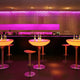 Moree Lounge Table LED Tisch Pro 55cm in stilvollem, beleuchtetem Barumfeld.