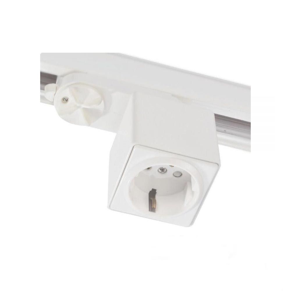 3-Phasen Steckdose mit Adapter mit Schutzkontaktstecker Weiß