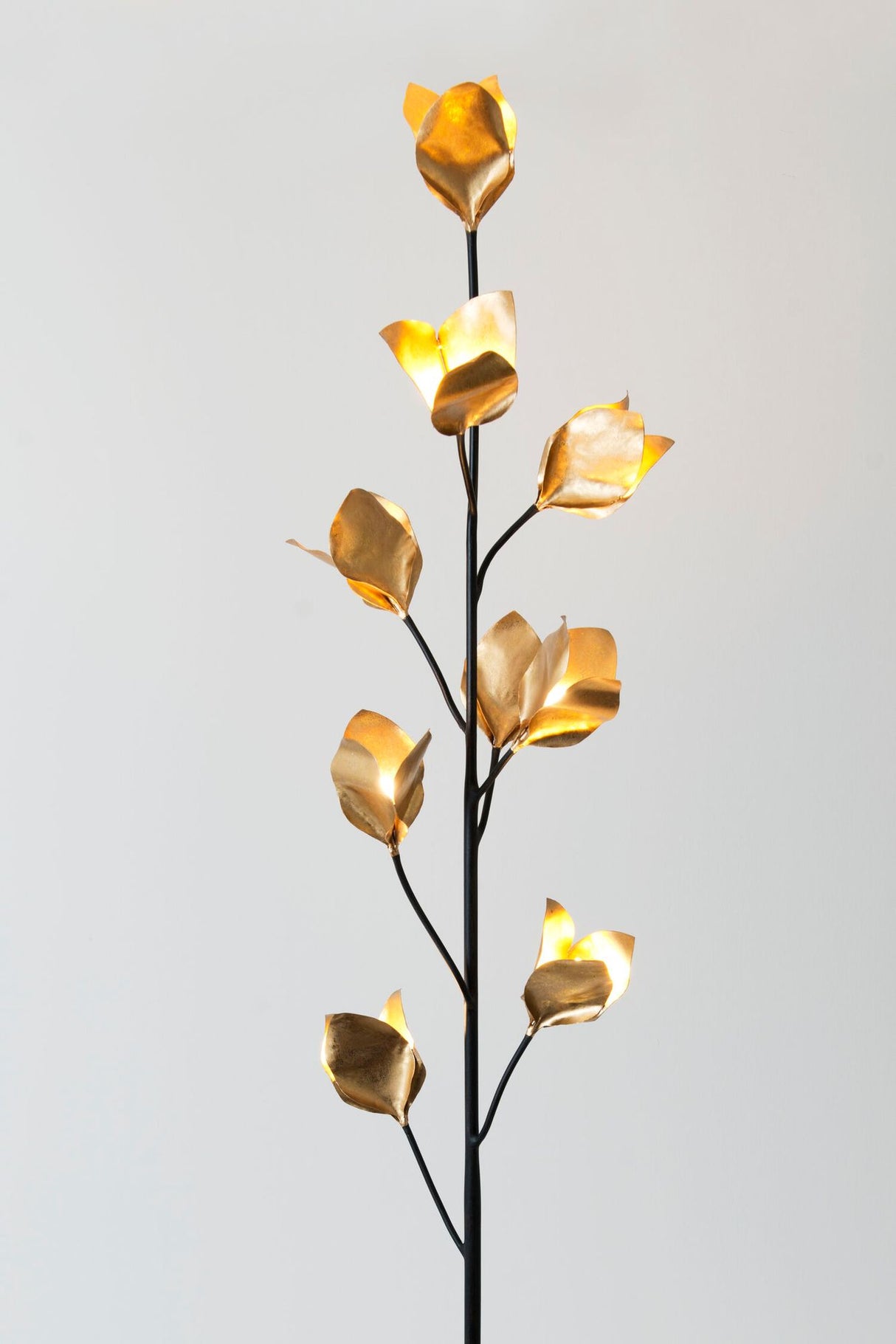 Stehlampe Poesia 9-flammig Rund 180 cm Gold
