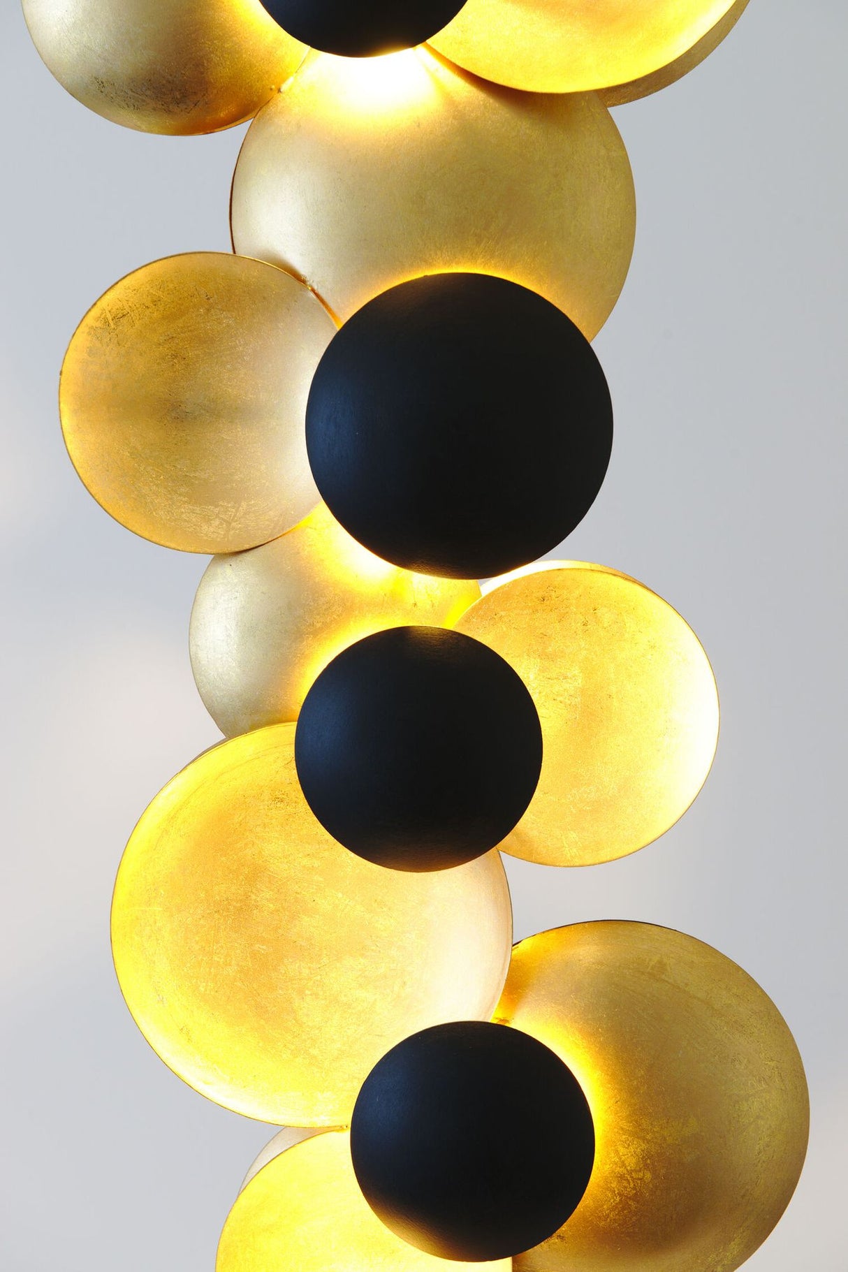 LED-Stehlampe Bolladaria 9-flammig dimmbar Rund 167 cm