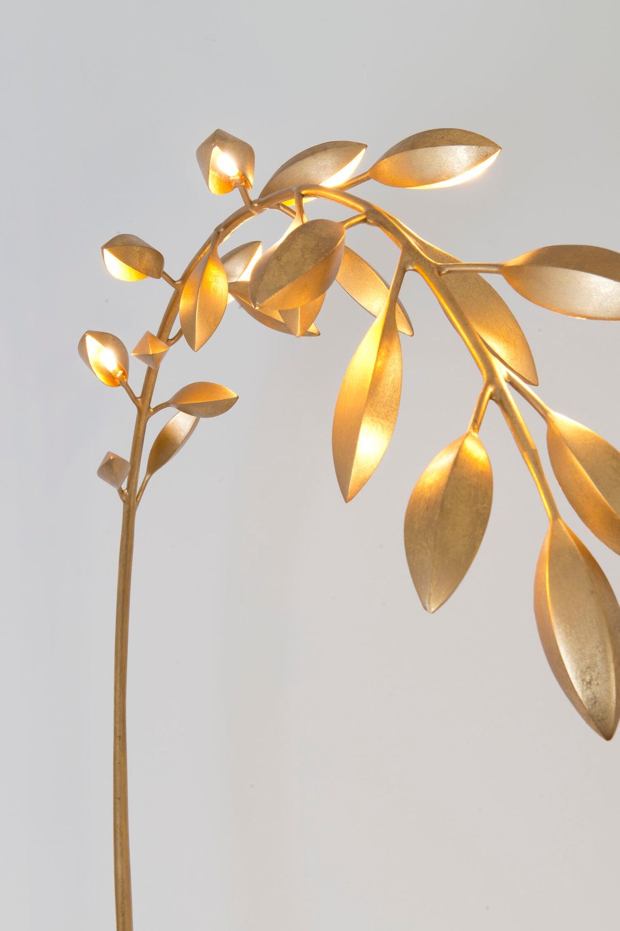 Stehlampe Riso 11-flammig Rund 164 cm Gold