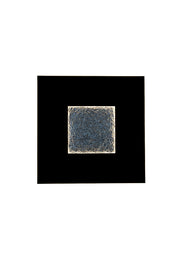 LED-Wandleuchte Eclipse Gross dimmbar, gehämmerte Metalloberfläche mit quadratischer Glasscheibe, Frontansicht