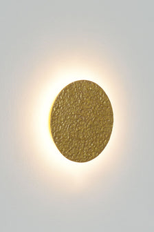 LED-Wandleuchte Meteor Piccolo dimmbar Rund Ø 27cm mit gehämmerter Eisenoberfläche in Gold
