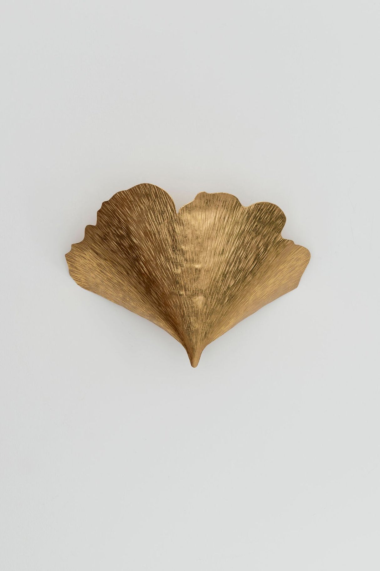Applique Ginkgo Tre a 2 luci martellata 32x10cm oro 