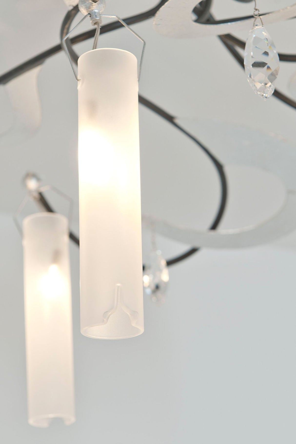 Lampada da soffitto Casino a 5 luci in cristallo e vetro satinato 